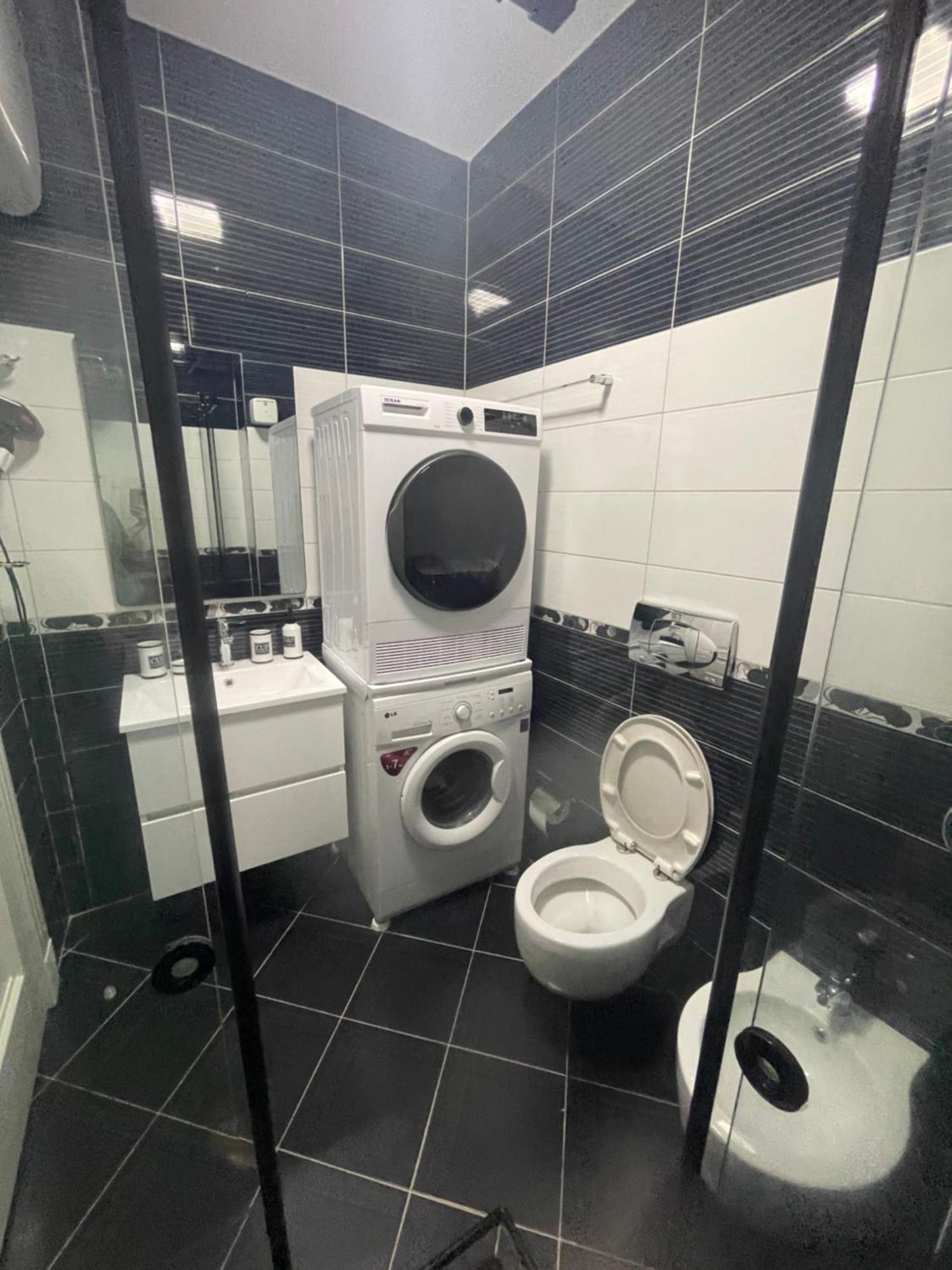 Deoni Apartment Luxury 地拉那 外观 照片