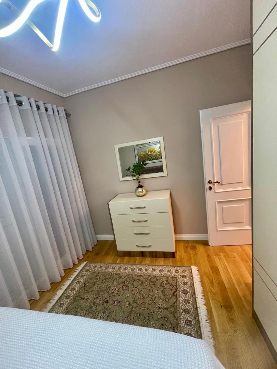 Deoni Apartment Luxury 地拉那 外观 照片